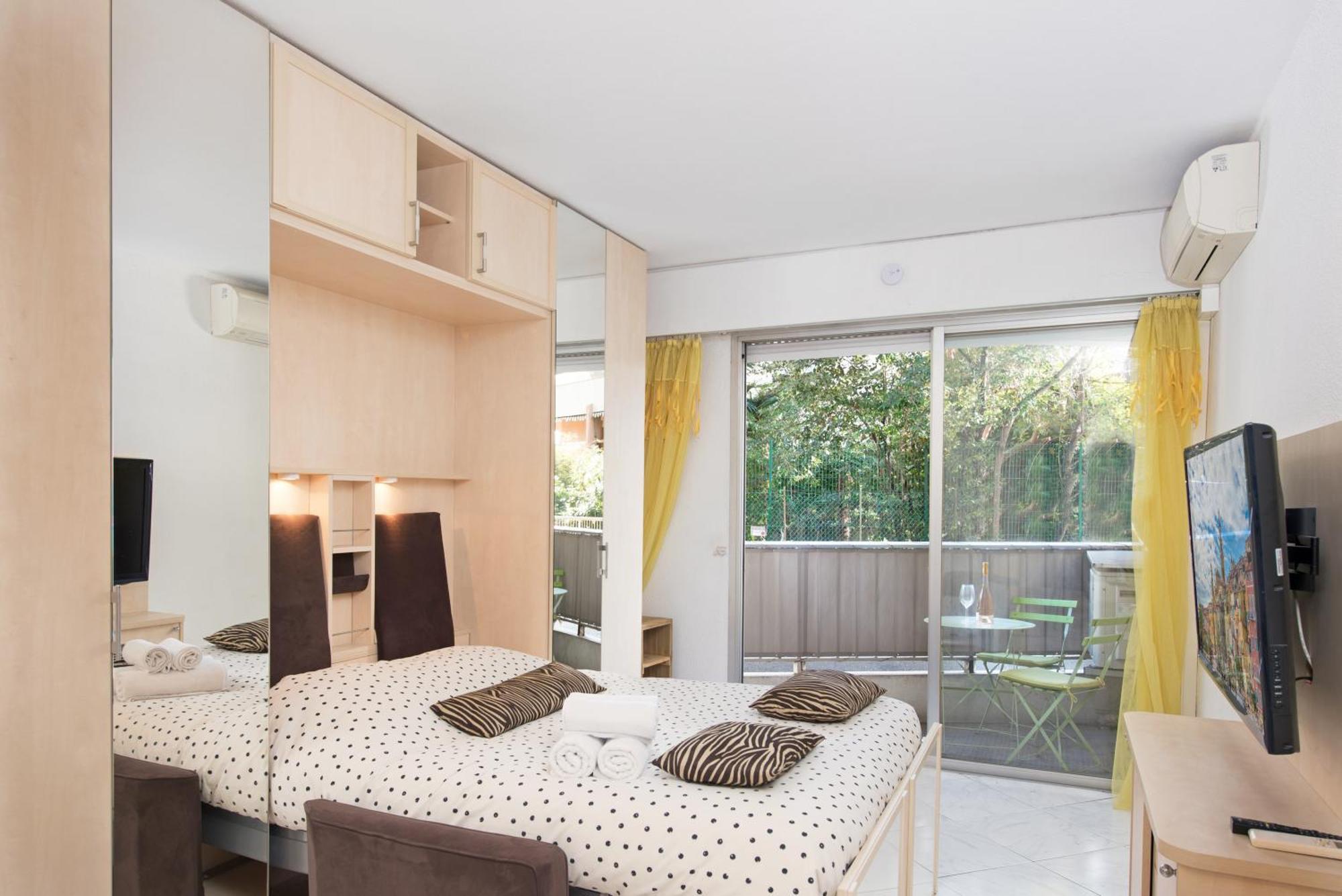 Cosy Studio - Residence Front De Mer - Mentona Zewnętrze zdjęcie
